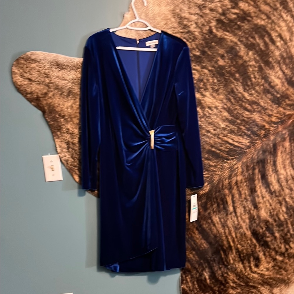 Elegant Blue Velvet Dress